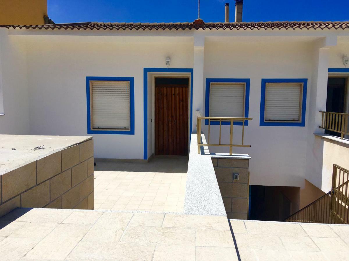 Apartament Lucia 150Mt From Beach カステルサルド エクステリア 写真