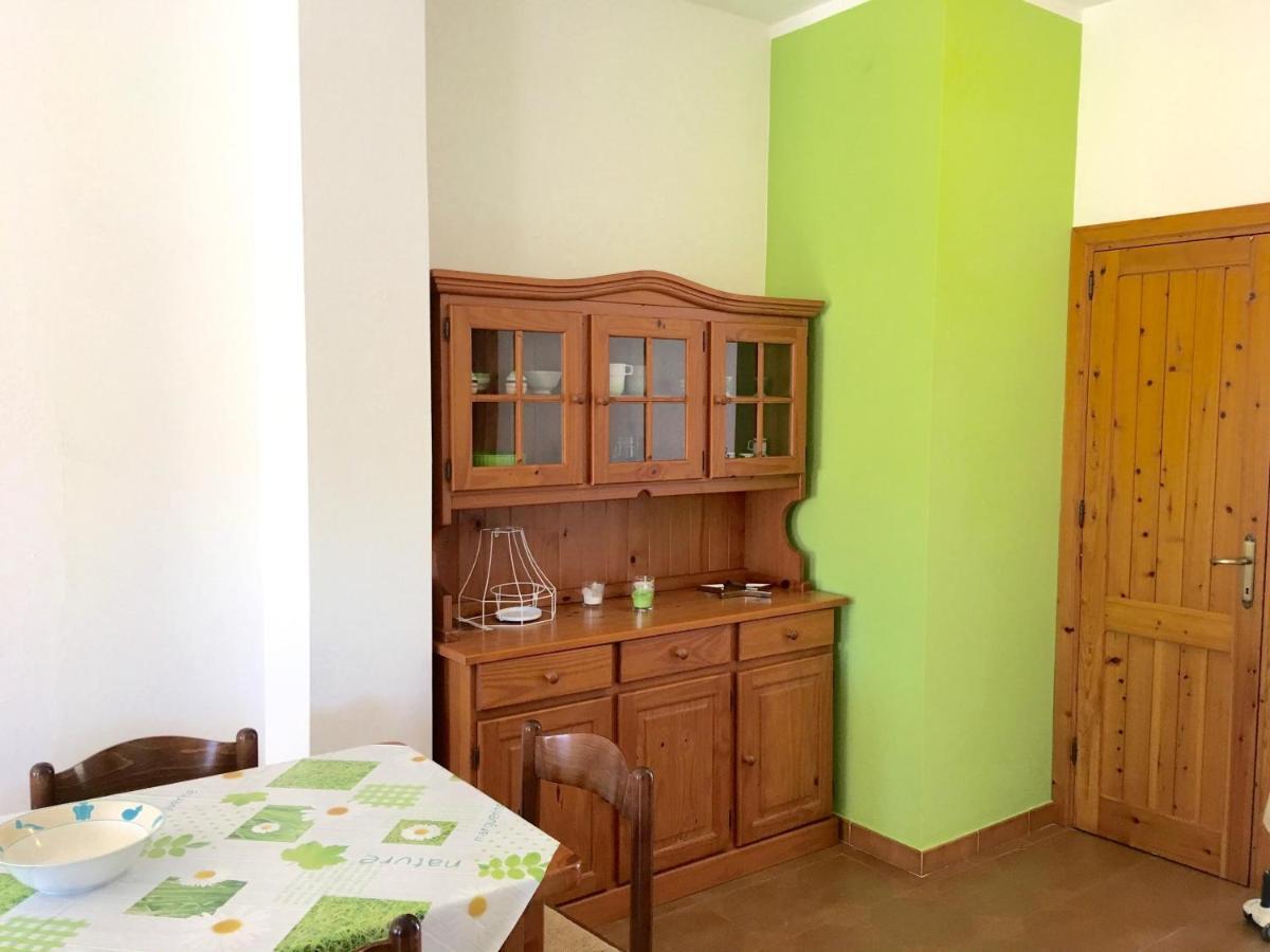Apartament Lucia 150Mt From Beach カステルサルド エクステリア 写真